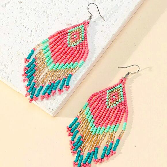 Handmade Beaded Boho Dangle Earrings Tribal Native Pink - Picture 1 of 4